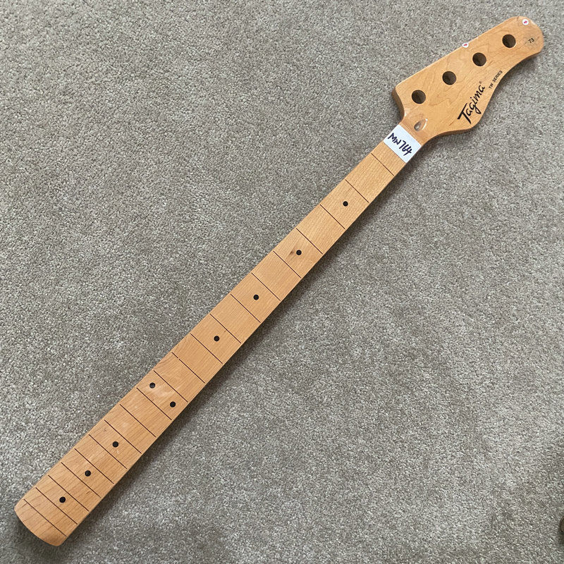 MN764 No Frets 4 String Electr - Bass Guitar Fretless recension och pris