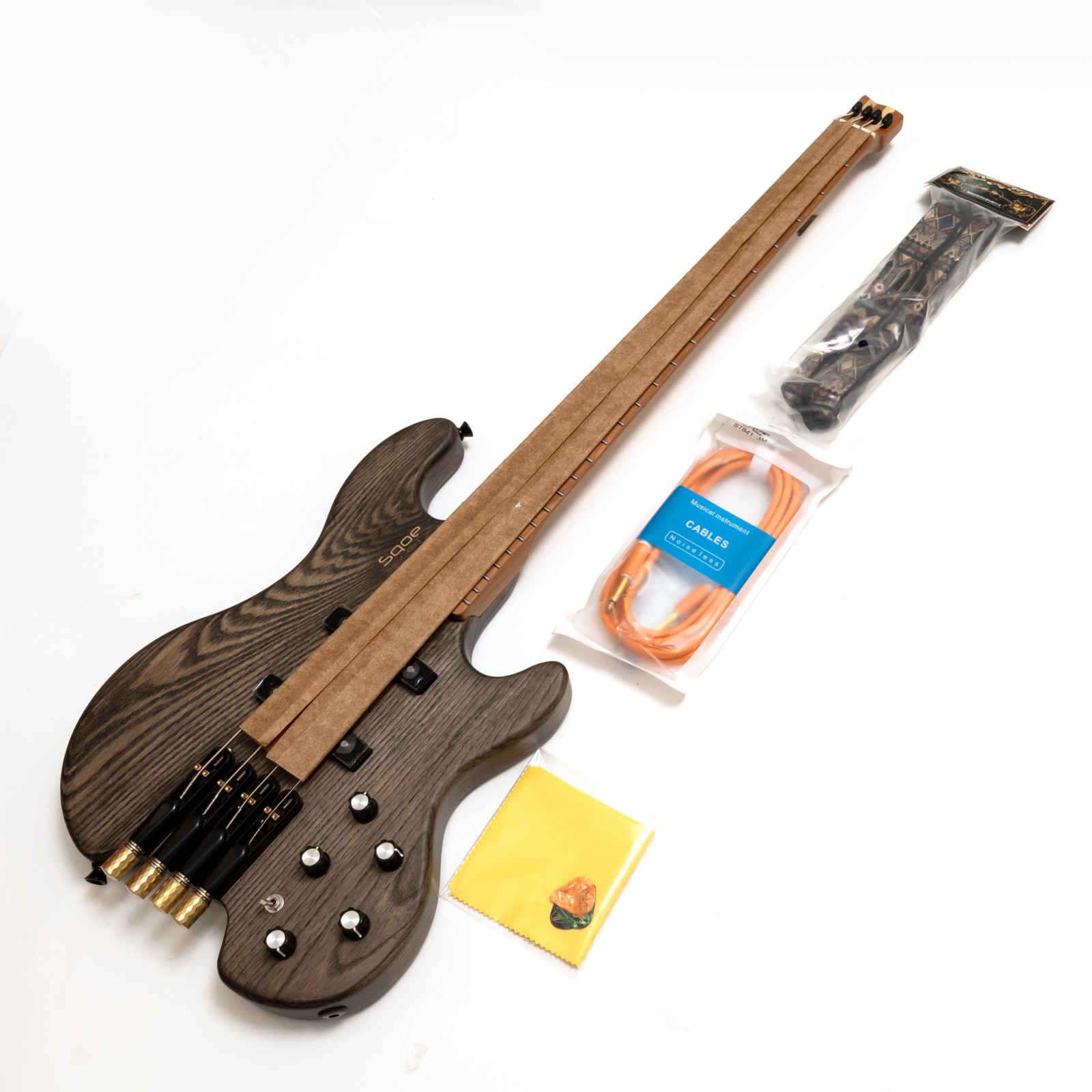 Headless 4 String Bass Guitar  - Bass Guitar Fretless recension och pris