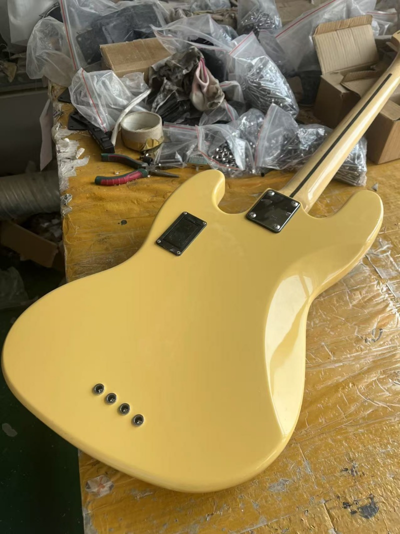 Custom 4-string electric bass, - Bass Guitar Fretless recension och pris